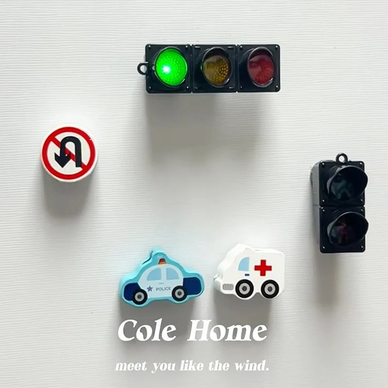 2025 New Traffic Light Magnetic Refrigerator Stickers Traffic Toy Pedestrian Light Creative Magnetic Decoration Accessories